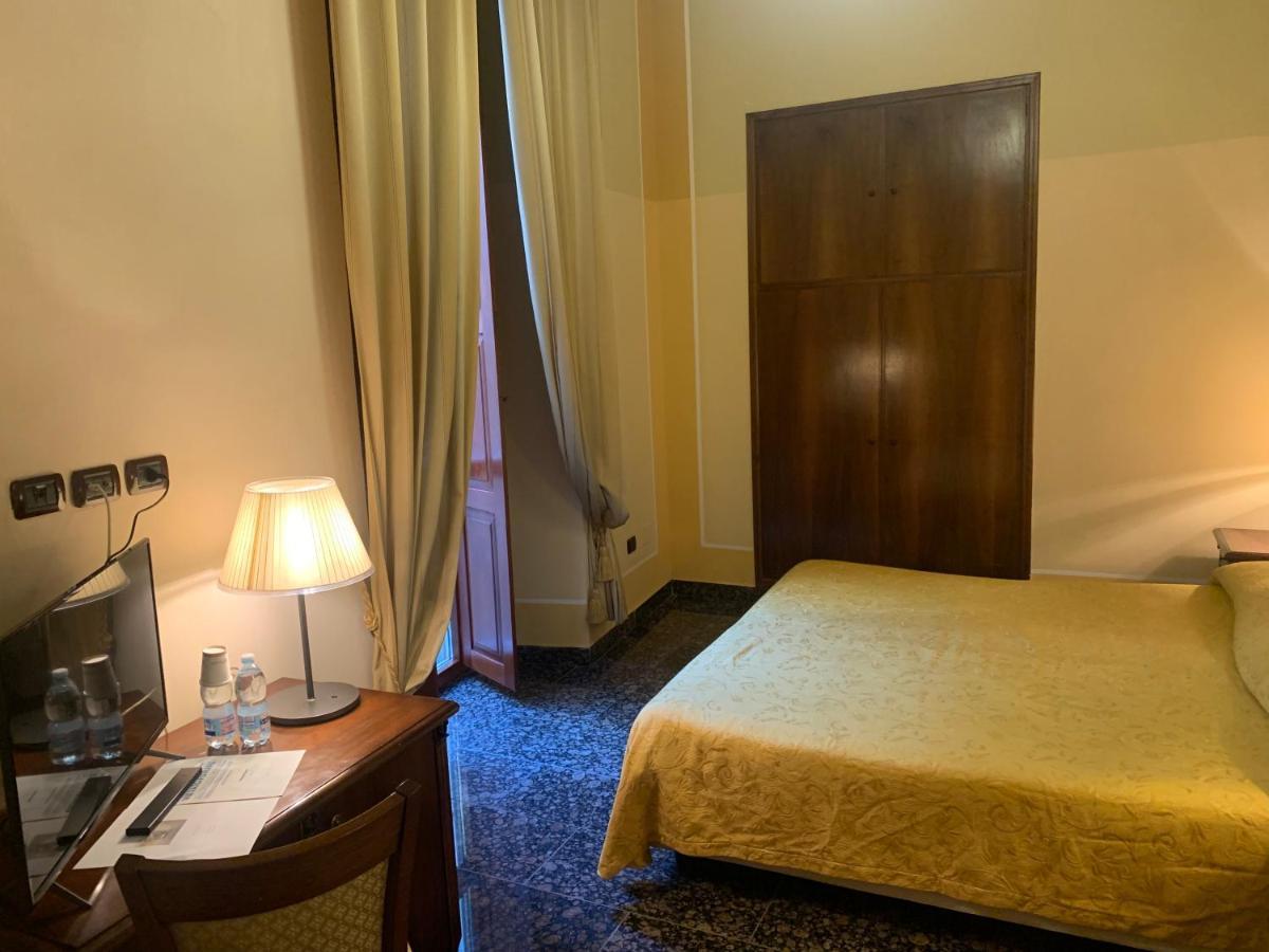 Le Stanze Del Vicere Boutique Hotel Νάπολη Εξωτερικό φωτογραφία