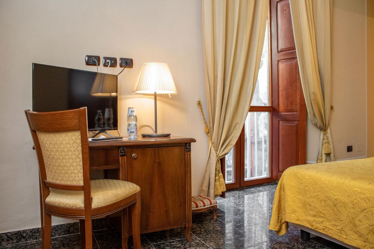 Le Stanze Del Vicere Boutique Hotel Νάπολη Εξωτερικό φωτογραφία